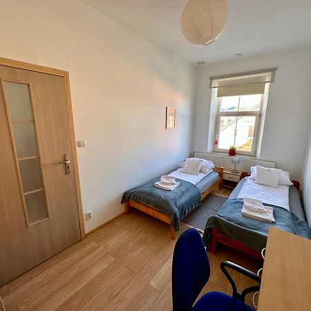 Sloneczny Apartament Blisko Jeziora I Gor Bielawa  Ngoại thất bức ảnh