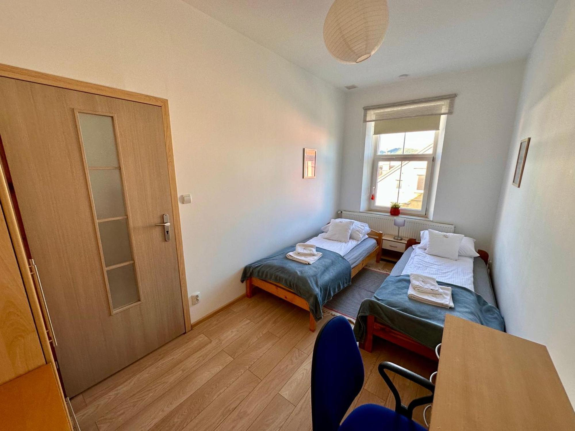 Sloneczny Apartament Blisko Jeziora I Gor Bielawa  Ngoại thất bức ảnh